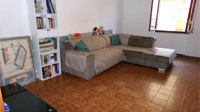 ampio trivano piano terra